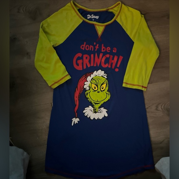 Grinch Other - Dr Seuss the Grinch nighty women's small festive comfy oh sooo cute 100% cotton